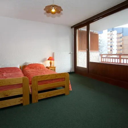 Multi-residences 1650 Apartment *